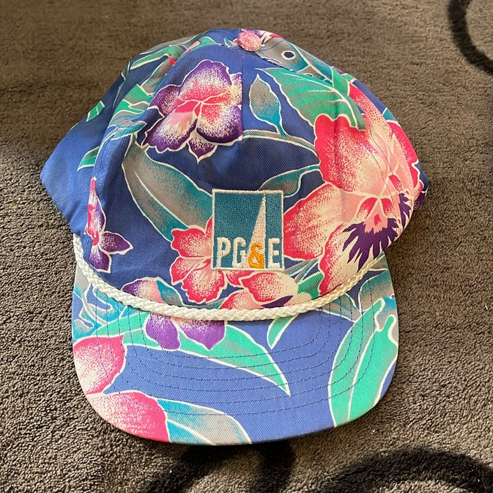 1980s Pacific Gas and Electric vintage hat
